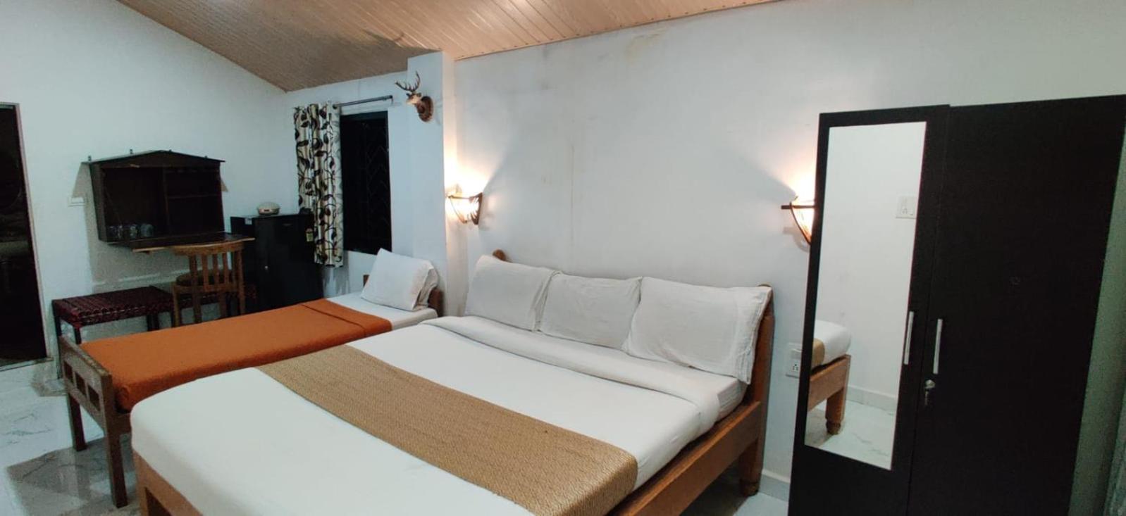 Hotel Mj Beach Resort Baga Extérieur photo