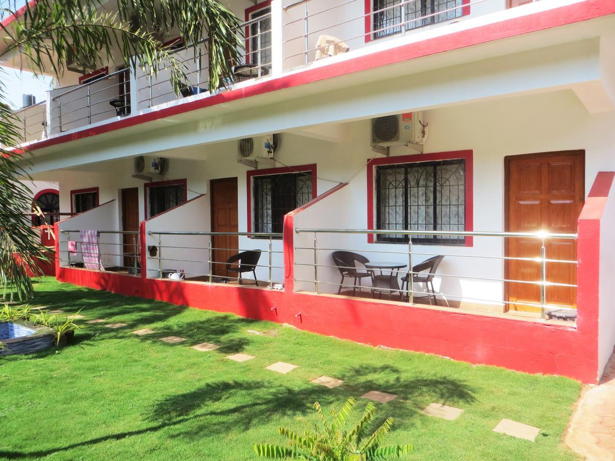 Hotel Mj Beach Resort Baga Extérieur photo