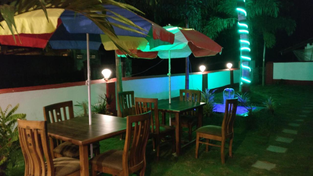 Hotel Mj Beach Resort Baga Extérieur photo