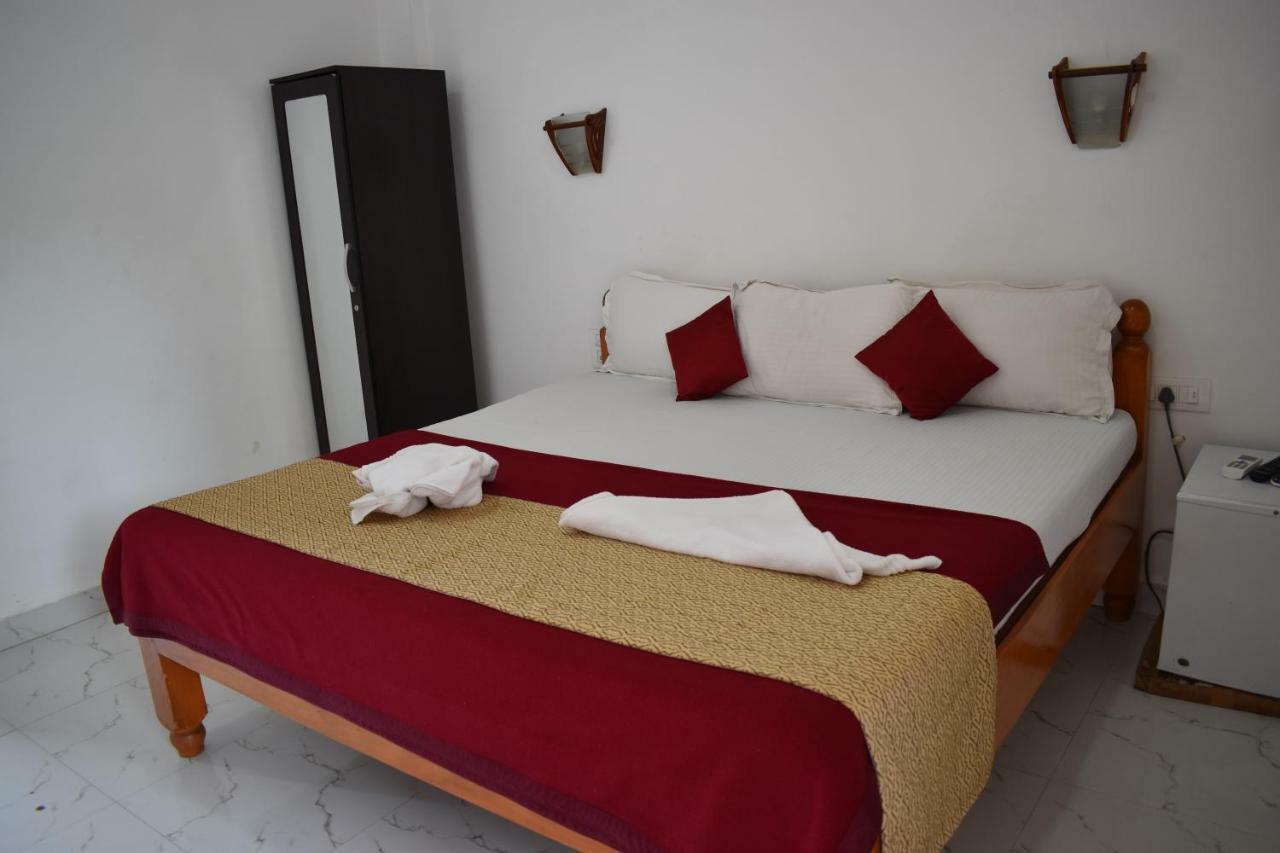 Hotel Mj Beach Resort Baga Extérieur photo