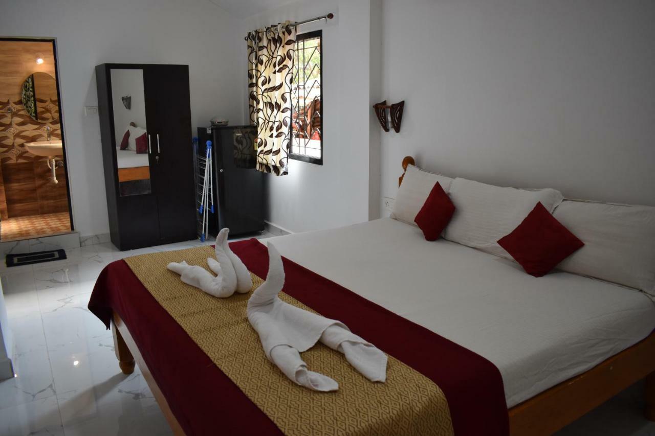 Hotel Mj Beach Resort Baga Extérieur photo