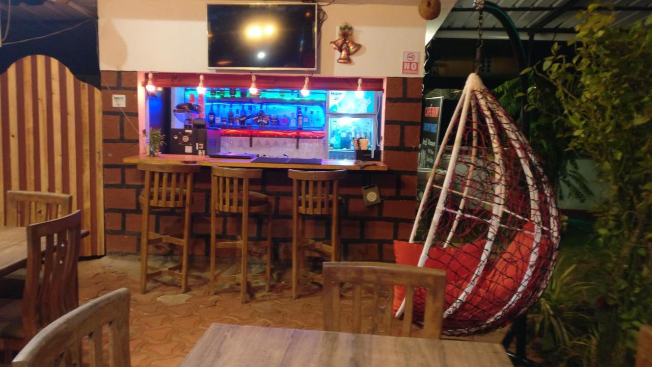 Hotel Mj Beach Resort Baga Extérieur photo